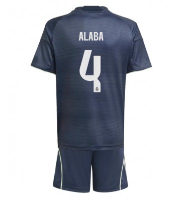 Real Madrid David Alaba #4 Udebanetrøje Børn 2025-26 Kortærmet (+ Korte bukser)